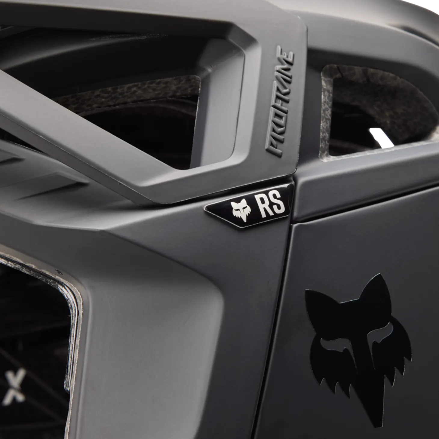Helm Proframe RS