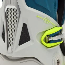 Instinct Boots