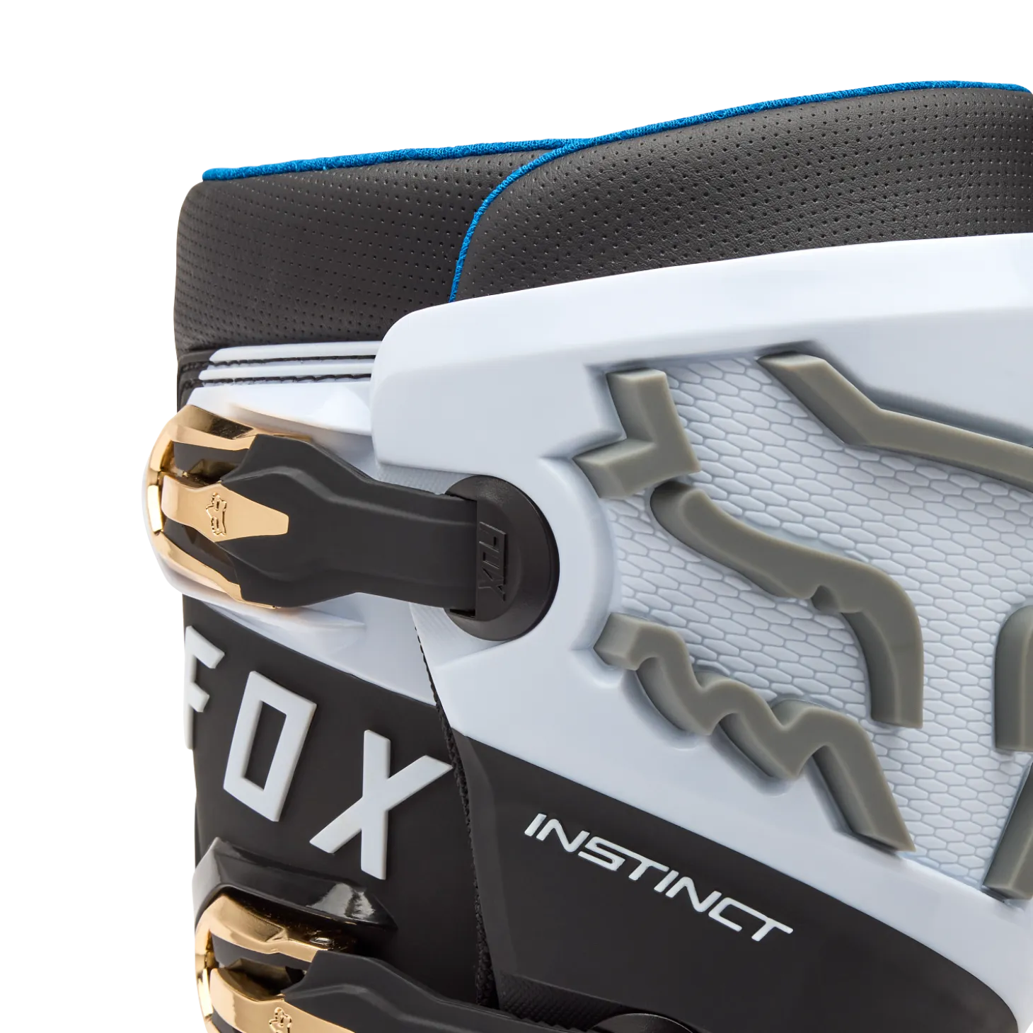 Instinct Boots