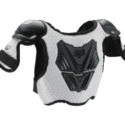 Protector Peewee Titan