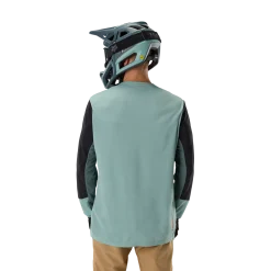 SHIRT MET LANGE MOUW DEFEND LONG SLEEVE