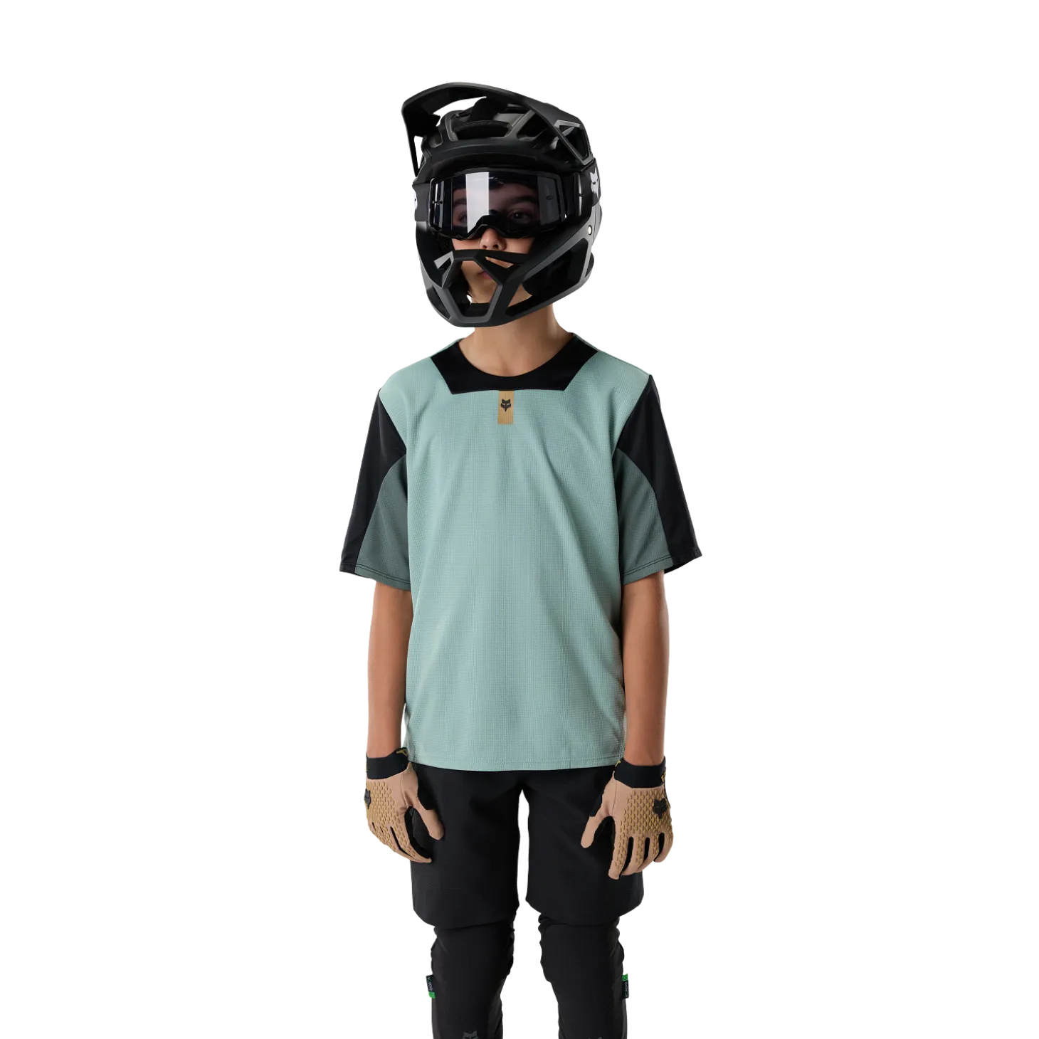 Tienerschirt Youth Defend