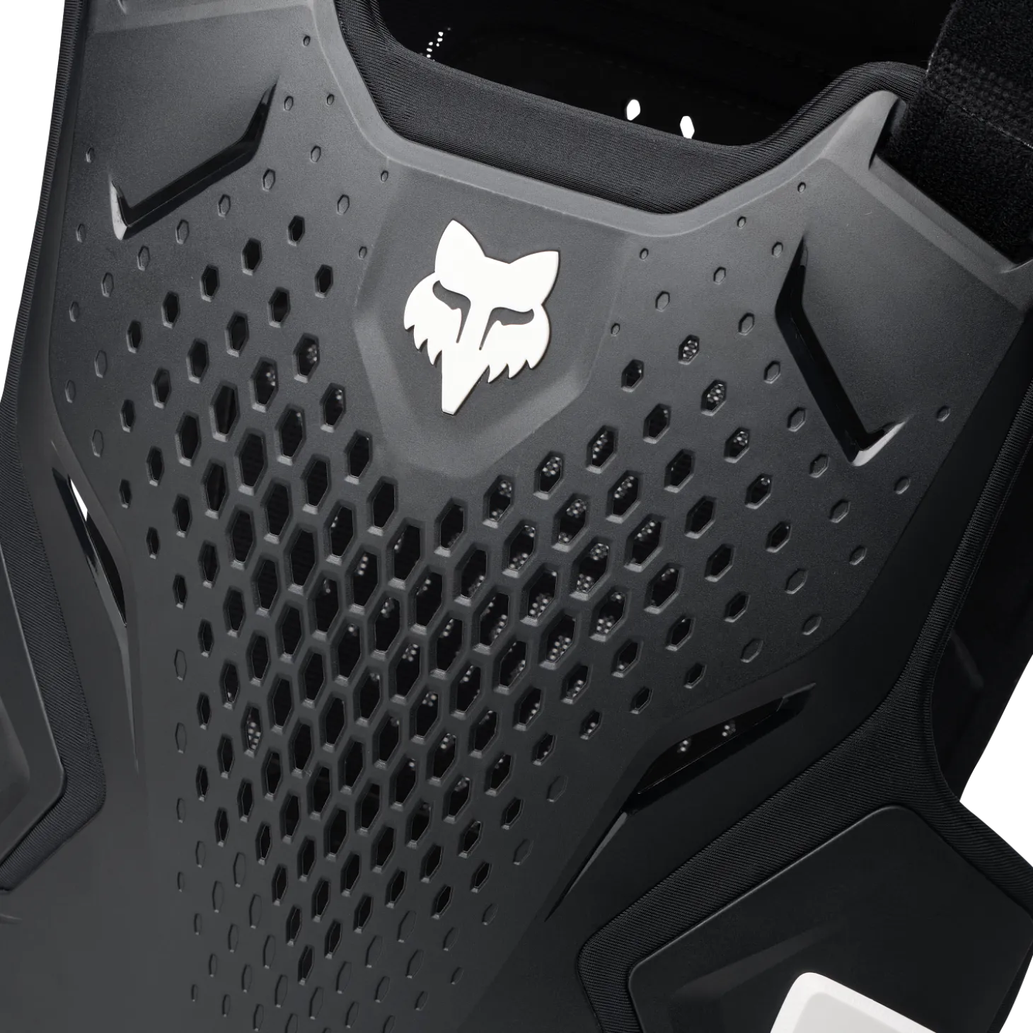 Youth R3 Chest Guard