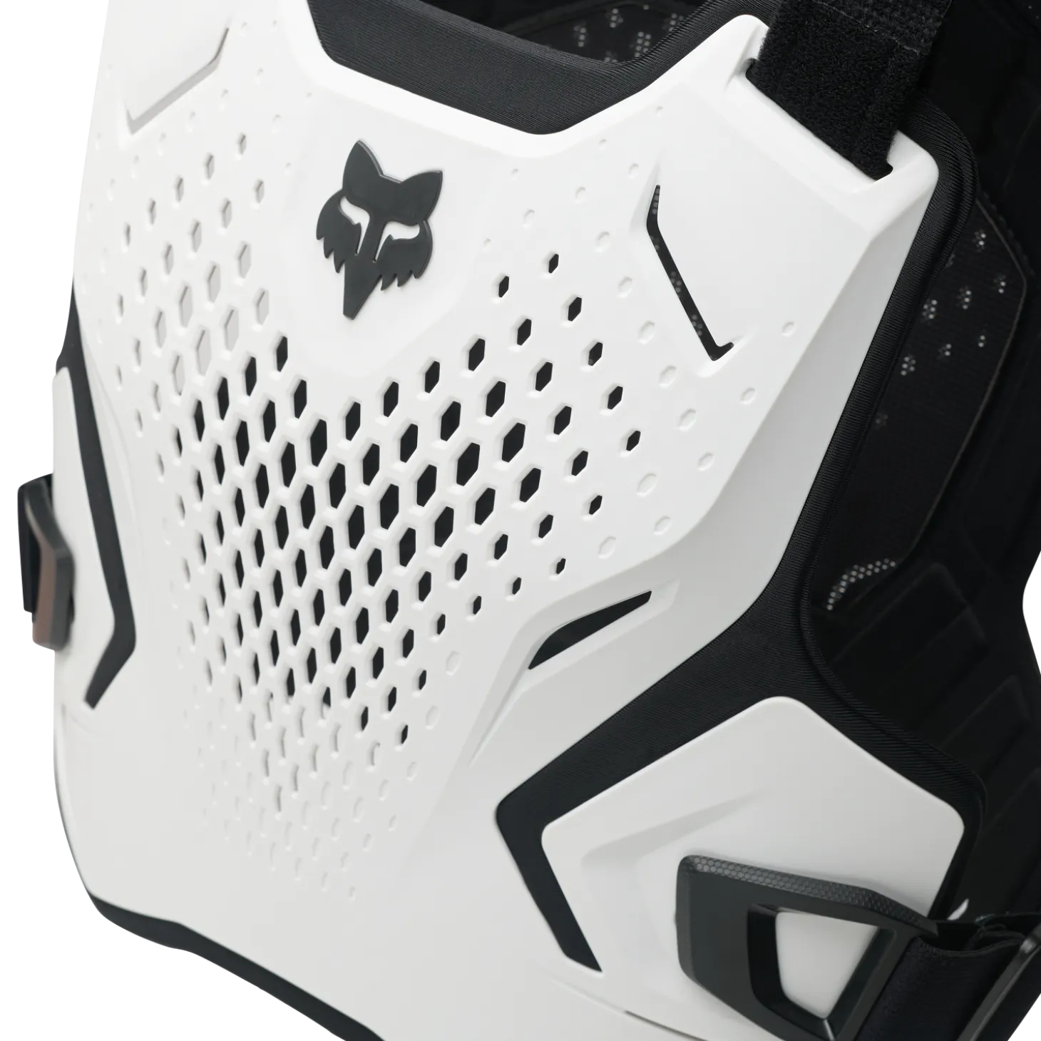 Youth R3 Chest Guard